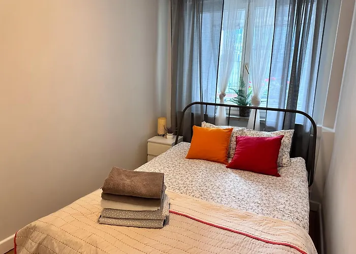 Centrum Moniuszki10 Parking Warszawa