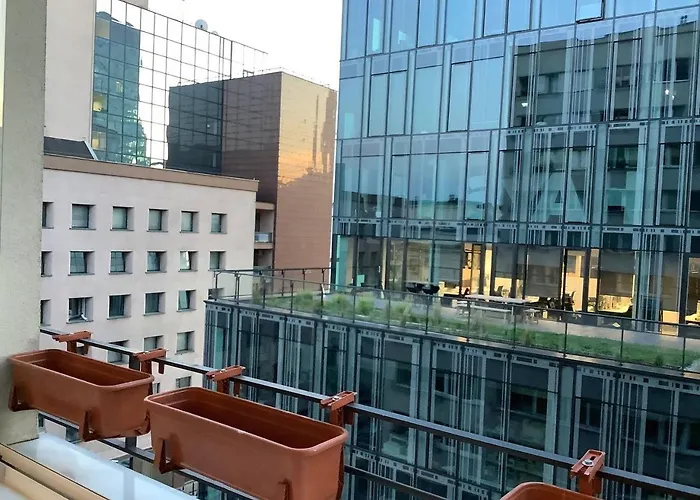 Centrum Moniuszki10 Parking * Warszawa