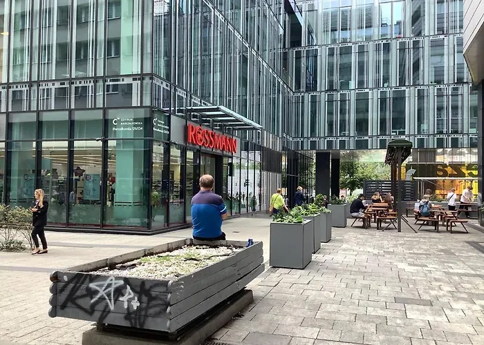 Centrum Moniuszki10 Parking Warszawa